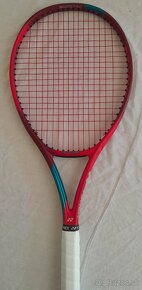 YONEX VCORE 98L RACQUET (285 GR), grip 4, 1 kus - 4