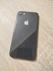 iPhone 8 / 256GB čierny pekný stav - 4