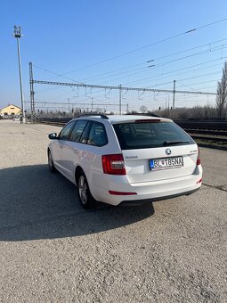 Predám Škoda Octavia 3 Combi 1.6 81kw 5.st. manuál - 4