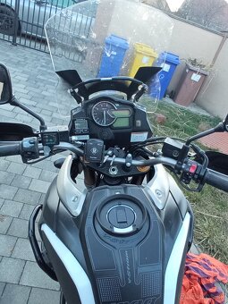 Suzuki dl 1000 V strom - 4