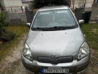 Toyota yaris 1.4 d4d - 4