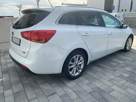 KIA Cee’d Sporty Wagon 1.6 CRDi 100kw EX - 4