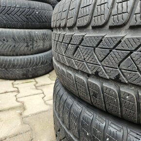 245/45 r19 pirelli - 4