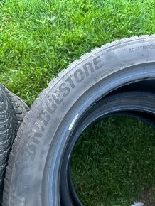 255/50r20 - 4