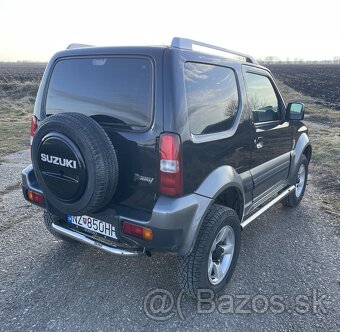 Suzuki Jimny (2009) 1.3 benzín 63 kW 4x4 automat - 4