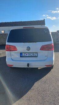 Predam Volkswagen Touran 1.6 tdi - 2011 - 4