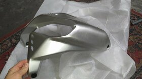 Multistrada v4 kryt pod motor - 4