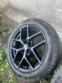 Zimna sada 235/45 R17-Borbet - 4