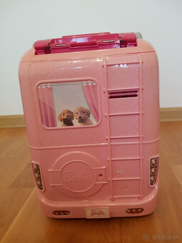 Barbie karavan XXL s bazénom - 4