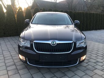 Škoda Superb Sedan 2.0 TDI CR 176ooo KM - 4