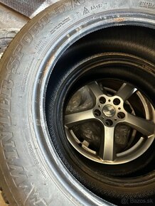 2x DUNLOP WINTER SPORT 5 205/55 R16 6mm - 4