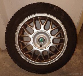 originál disky Škoda 205/55 R16 + celoročné pneu - 4