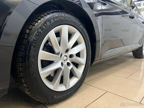 Škoda Superb Combi 2.0 TDI SCR Live Plus DSG - 4