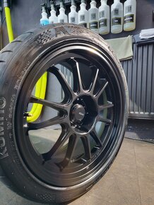 KONIG Hypergram 9,5x18 5X120 ET35 Matte Black 265/35R18 - 4