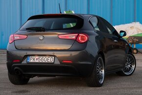 2010 Alfa Romeo Giulietta 1.4 TB | Polokoža čierny strop - 4