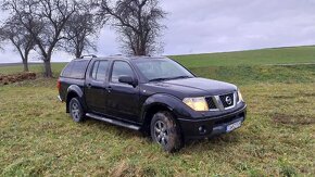 Nissan navara D 40 - 4