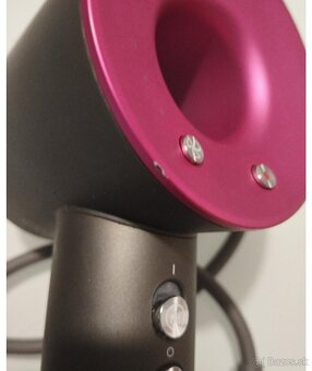 Používaný Dyson Supersonic HD08 Iron/Fuchsia - 4