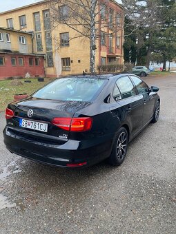 Volkswagen jetta 1.2TSI - 4