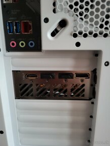 PC AMD Ryzen 7 7700 / 128GB / 1TB / 2x4TB / RTX 4070 Ti 16GB - 4