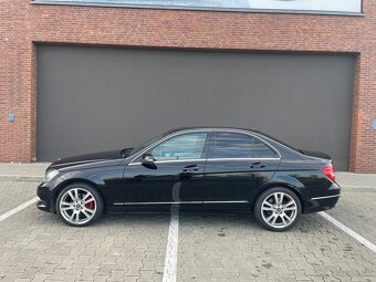 Mercedes-Benz C220 w204 - 4