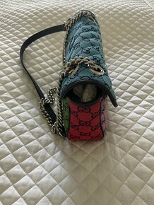 Kabelku Gucci Marmont crossbody - 4