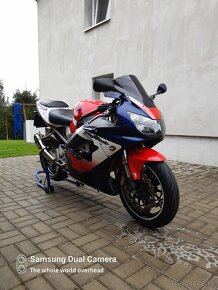 Honda CBR 929RR - 4