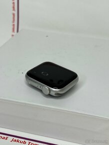 Apple Watch SE 2020 40mm Silver Batéria 98% - 4