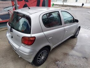 Toyota Yaris 1.0 16v benzin 48kw 2005 Automat 165000km - 4