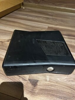 Xbox 360 - 4