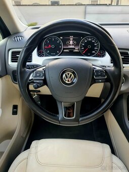 Volkswagen Touareg R - line - 4