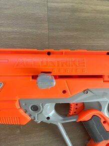 Nerf zbrane accustrike - 4