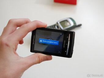 Sony Ericsson XPERIA X10 mini v TOP stave +Krabica komplet - 4