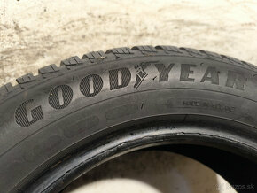 185/60 R14 Zimné pneumatiky Goodyear Ultragrip 2 kusy - 4