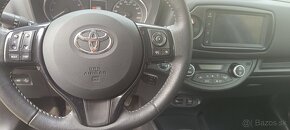 Toyota Yaris 1.0 VVT-i - 4