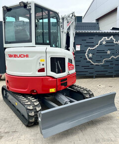 TAKEUCHI TB335R A/C DIESEL - 4