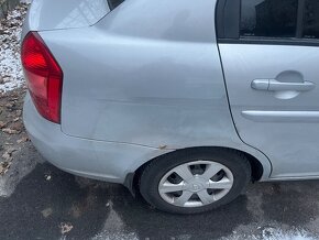 Predam Hyundai accent 2007 crdi - 4