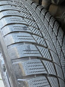 Lacno - Bridgestone 225/60 R18 104H - 4