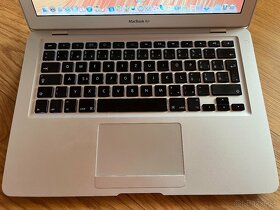 Apple MacBook Air 11 Mid 2009 2GB RAM 80GB HDD - 4