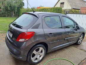 Peugeot 207 1.6HDI - 4