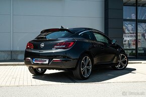 Opel Astra GTC - 4