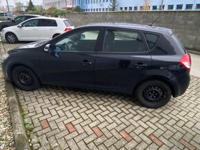 Kia ceed hatchback 1.6 CRDi - 4