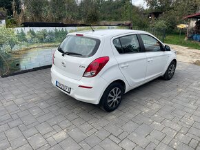 Hyundai i20 1.2i 16V - 4