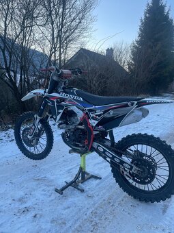 Honda crf 250, r.v. 2021 - 4