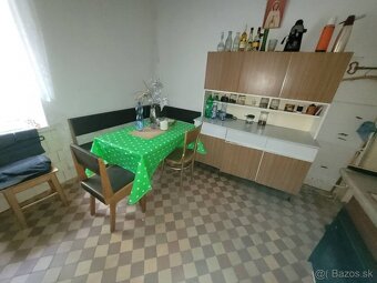 Predám veľký rodinný dom v Strekove. Znížená cena 29 990 Eur - 4