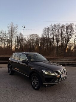 Volkswagen Touareg 3.0  193kw Facelift  Bluemotion - 4