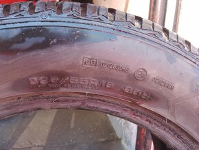 Predám 2ks zimné pn.225/55r16 Goodyear - 4