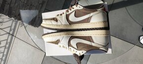 Jordan 1 Low Traviss Scott mocha - 4