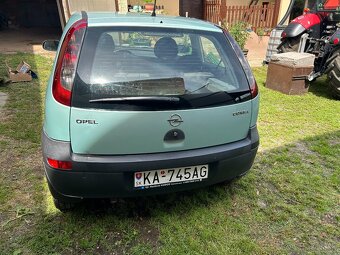 Opel Corsa C 1.0 43 kW - 4