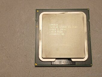 Predám CPU AMD a Intel Xeon - 4