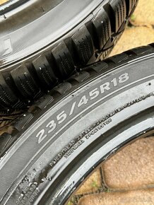 Zimné pneumatiky Hankook 235/45 R18 - 4